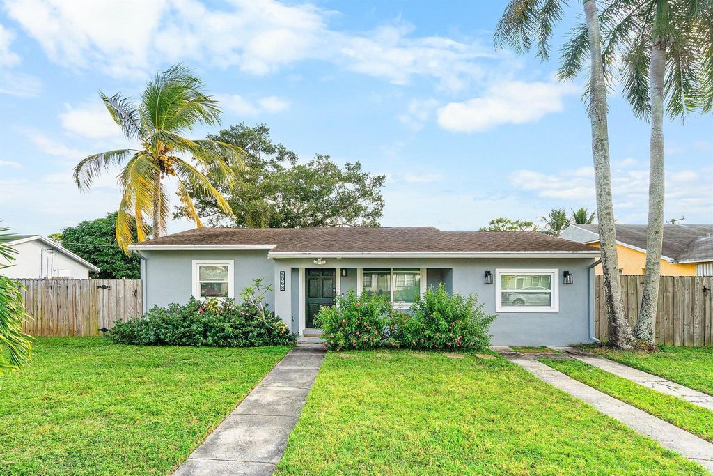 5068 Sunrise Boulevard, Delray Beach, FL 33484