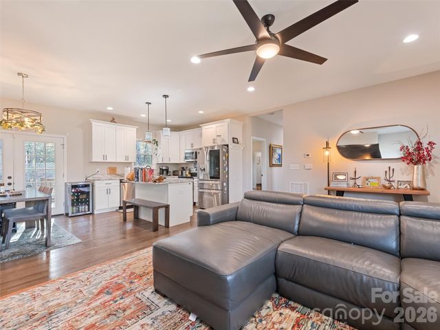 1711 Plantation Loop, Morganton, NC 28655