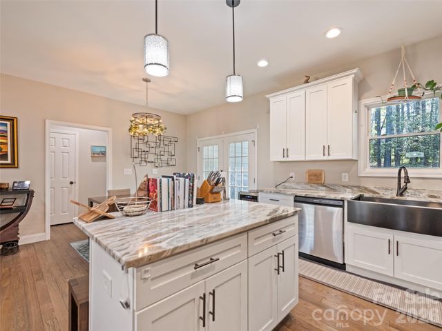 1711 Plantation Loop, Morganton, NC 28655