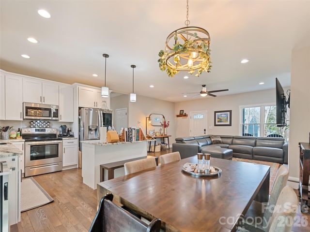 1711 Plantation Loop, Morganton, NC 28655