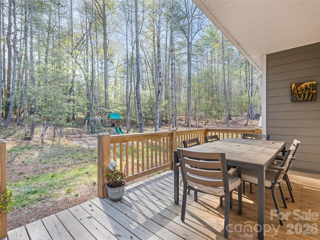 1711 Plantation Loop, Morganton, NC 28655