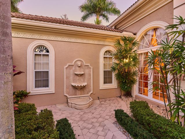 7536 Hawks Landing Drive, West Palm Beach, FL 33412