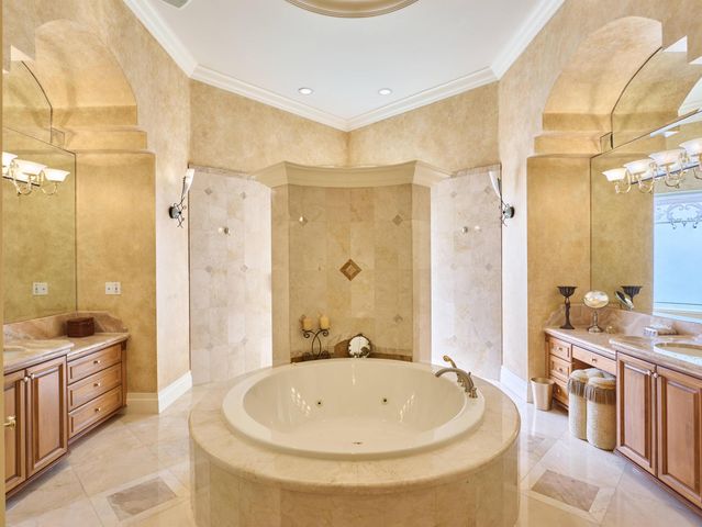 7536 Hawks Landing Drive, West Palm Beach, FL 33412