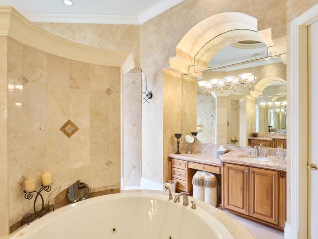 7536 Hawks Landing Drive, West Palm Beach, FL 33412