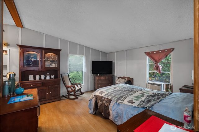 310 E Olde Lyme Road, Shelton, WA 98584