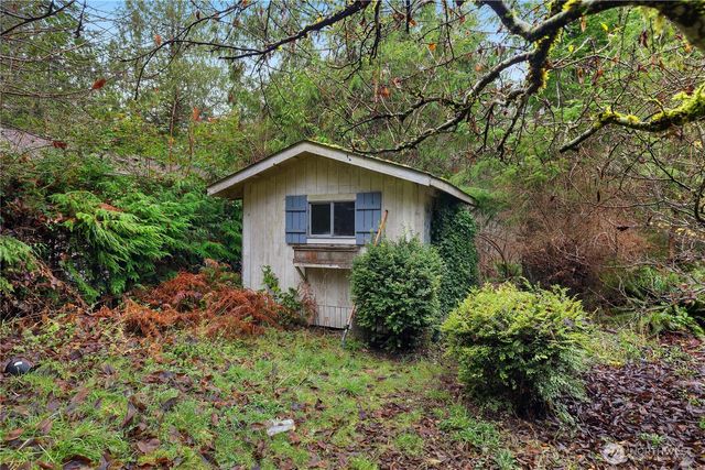 310 E Olde Lyme Road, Shelton, WA 98584