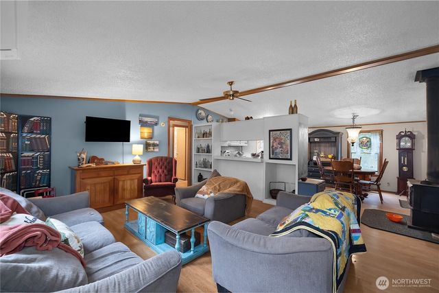 310 E Olde Lyme Road, Shelton, WA 98584