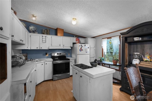 310 E Olde Lyme Road, Shelton, WA 98584