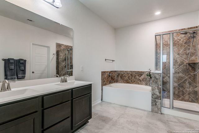 4606 Sebastian Oak, San Antonio, TX 78259