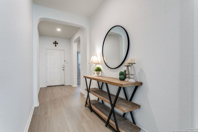 4606 Sebastian Oak, San Antonio, TX 78259