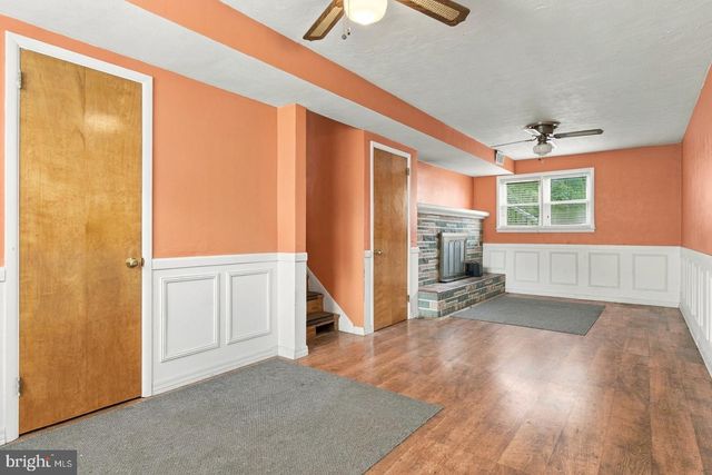 2460 WYNDHURST CT, York, PA 17408