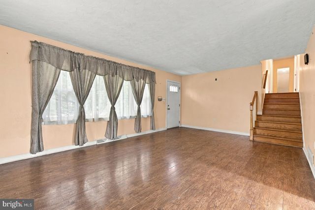 2460 WYNDHURST CT, York, PA 17408