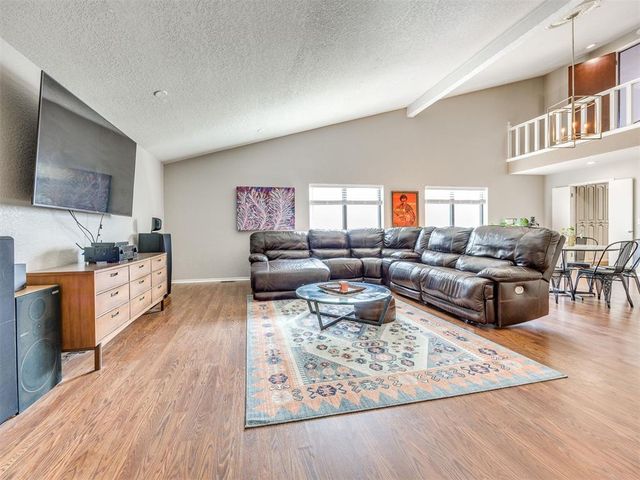 6612 Briarcreek Drive, Oklahoma City, OK 73162