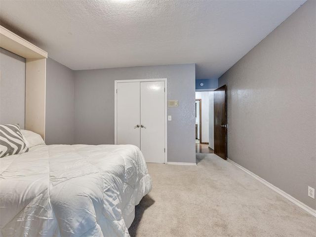 6612 Briarcreek Drive, Oklahoma City, OK 73162