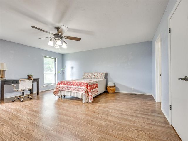 6612 Briarcreek Drive, Oklahoma City, OK 73162