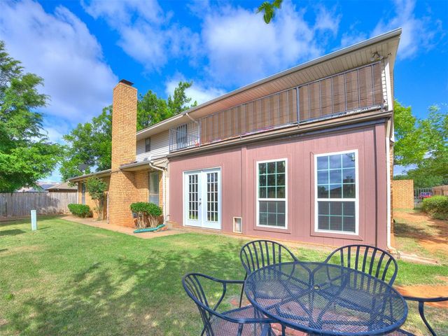 6612 Briarcreek Drive, Oklahoma City, OK 73162
