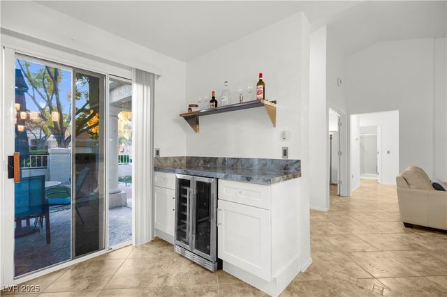 2800 Linkview Drive, Las Vegas, NV 89134