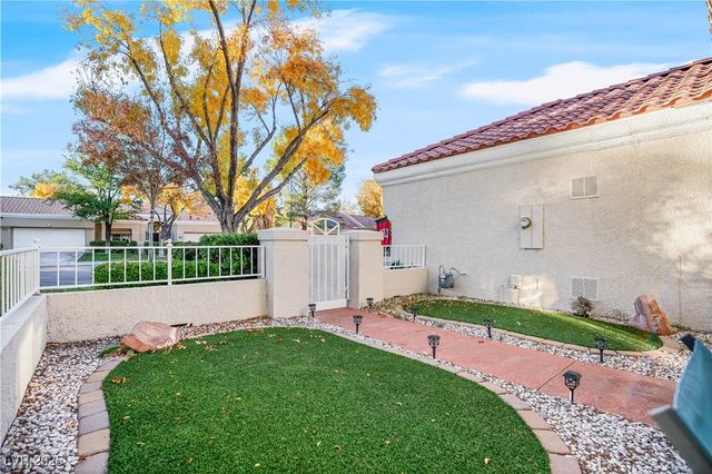 2800 Linkview Drive, Las Vegas, NV 89134