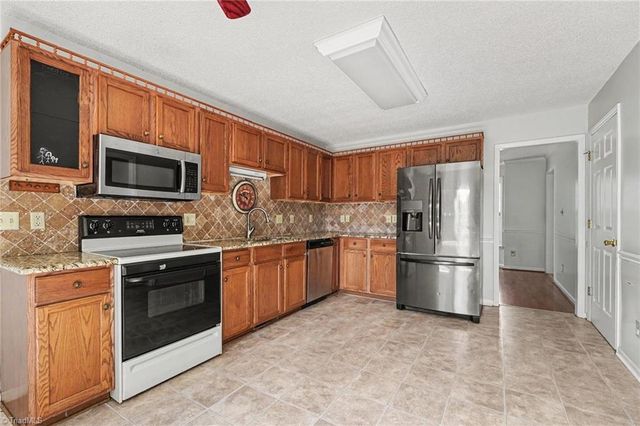 641 Creekridge Drive, Eden, NC 27288