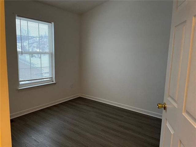2003 TRAIL SIDE COURT, Jeannette, PA 15644