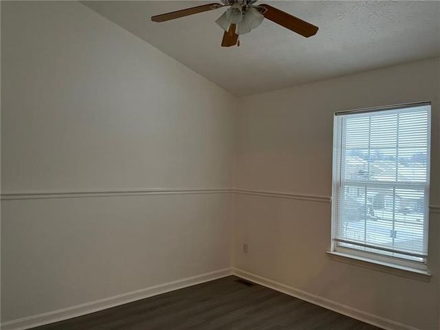 2003 TRAIL SIDE COURT, Jeannette, PA 15644