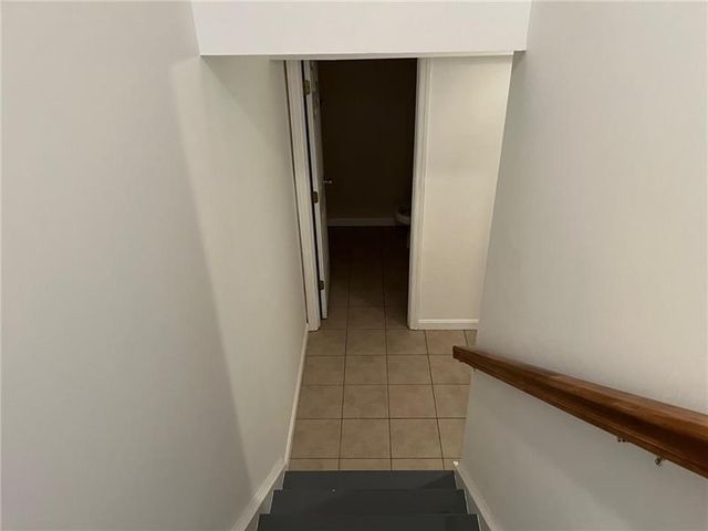 2003 TRAIL SIDE COURT, Jeannette, PA 15644