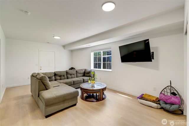 3116 12th Street, Everett, WA 98201