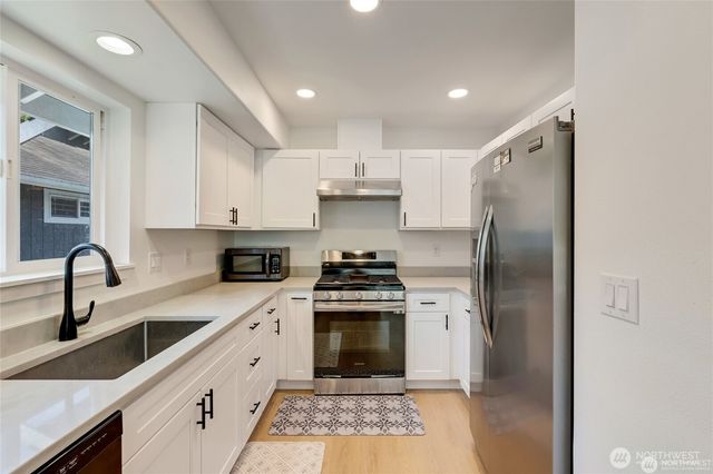3116 12th Street, Everett, WA 98201