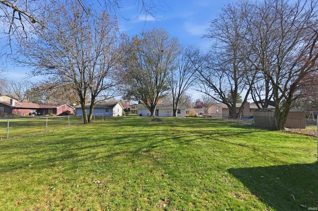 2719 Kingsland Court, Fort Wayne, IN 46815