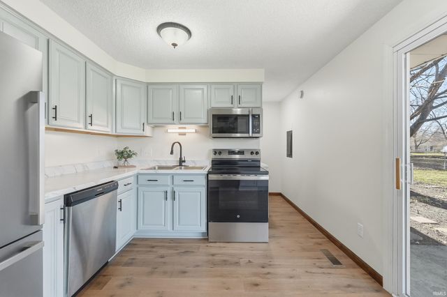 2719 Kingsland Court, Fort Wayne, IN 46815