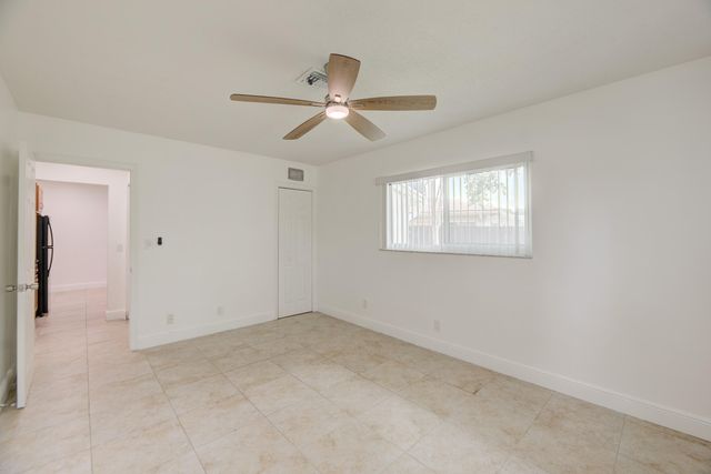 7546 NW 44th Court, Coral Springs, FL 33065