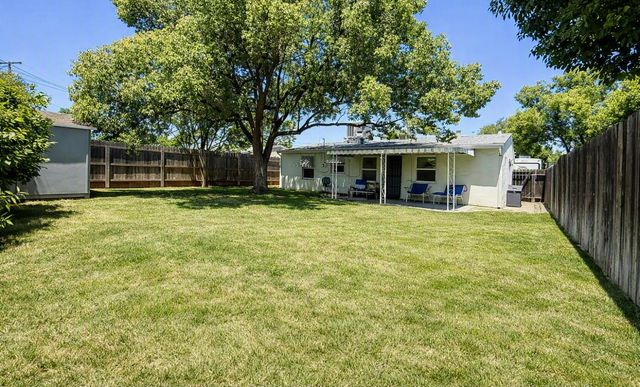 3620 Alberta Ave, Sacramento, CA 95821