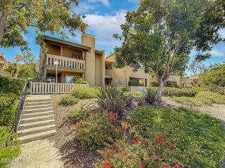 224 Oak Leaf Drive 105, Thousand Oaks, CA 91360