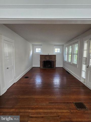 3 N CLIFTON AVE, Wilmington, DE 19805