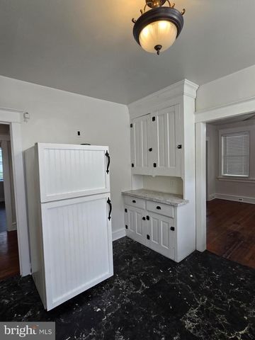 3 N CLIFTON AVE, Wilmington, DE 19805