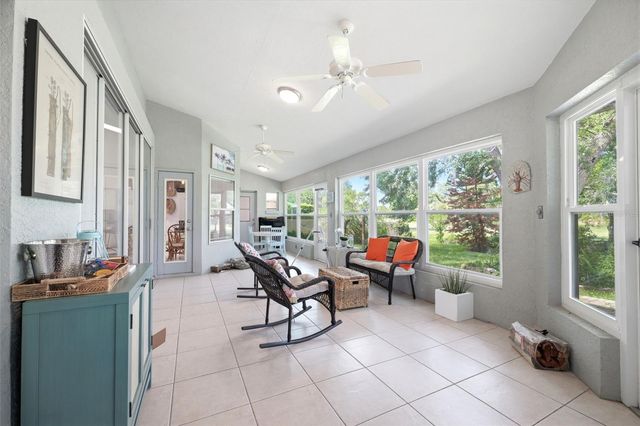 240 N COUNTRY CLUB DRIVE, Crystal River, FL 34429