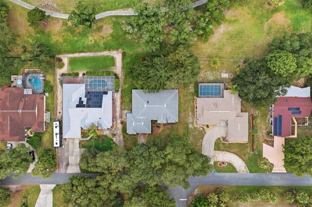 240 N COUNTRY CLUB DRIVE, Crystal River, FL 34429