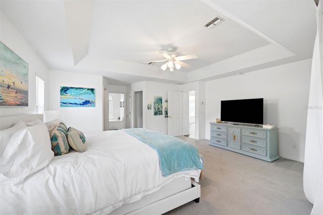 240 N COUNTRY CLUB DRIVE, Crystal River, FL 34429