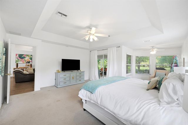 240 N COUNTRY CLUB DRIVE, Crystal River, FL 34429