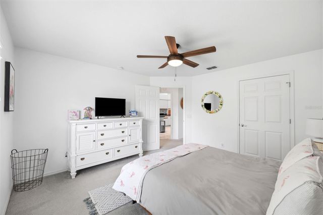240 N COUNTRY CLUB DRIVE, Crystal River, FL 34429