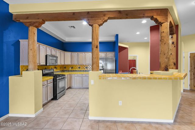 30 Circulo Diego Rivera, Tubac, AZ 85646