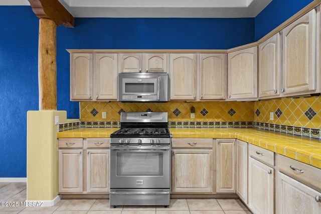 30 Circulo Diego Rivera, Tubac, AZ 85646