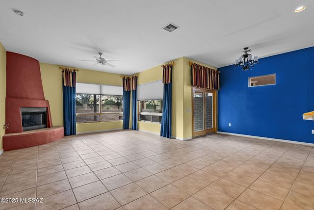 30 Circulo Diego Rivera, Tubac, AZ 85646