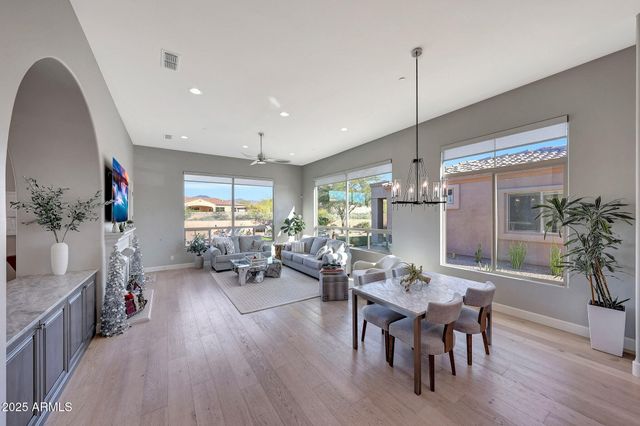 8512 E EAGLE CLAW Drive, Scottsdale, AZ 85266