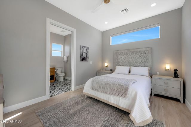 8512 E EAGLE CLAW Drive, Scottsdale, AZ 85266