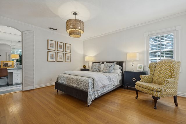 5411 W University Boulevard, Dallas, TX 75209