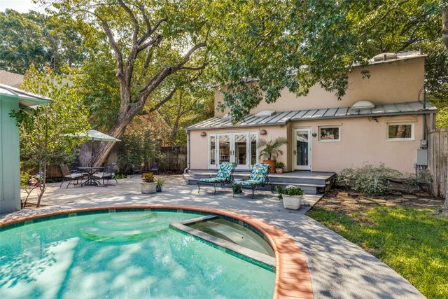 5411 W University Boulevard, Dallas, TX 75209