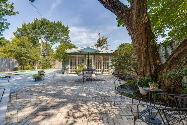 5411 W University Boulevard, Dallas, TX 75209