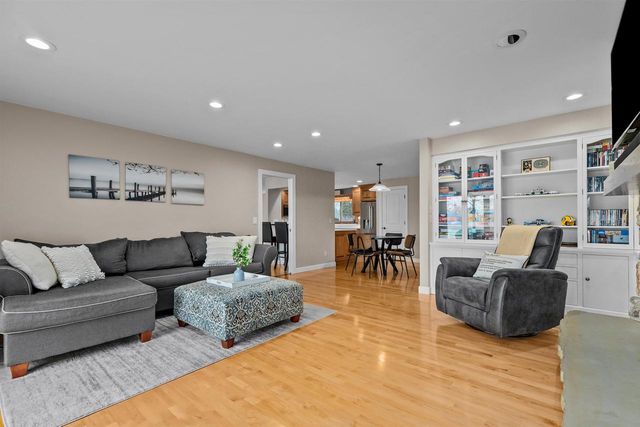 45 FOX POINT DRIVE, Appleton, WI 54911