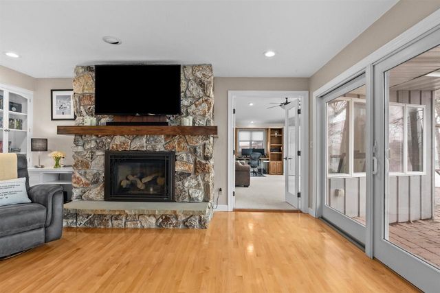 45 FOX POINT DRIVE, Appleton, WI 54911